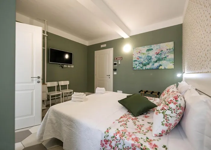 - Il Cedro Reale B&B 베나리아 리알레